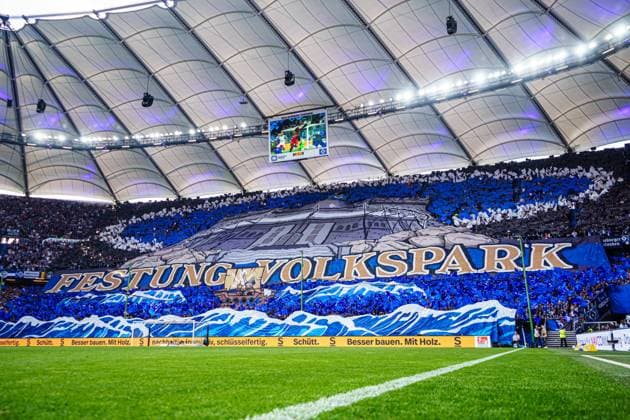 Choreografie Fans Ultras Hamburger SV GER, Hamburger SV vs. FC St. Pauli, Fussball, 2. Bundesliga, Spieltag 32, Saison 2023 2024, 03.05.2024 DFL REGULATIONS PROHIBIT ANY USE OF PHOTOGRAPHS AS IMAGE SEQUENCES AND OR QUASI-VIDEO GER, Hamburger SV vs. FC St. Pauli, Fussball, 2. Bundesliga, Spieltag 32, Saison 2023 2024, 03.05.2024 Hamburg
