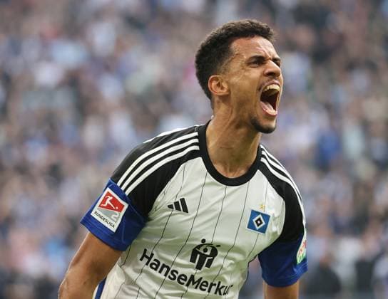 Robert Glatzel (HSV) , kein tor Fussball, Herren, Saison 2023 2024, 2.BL, Volksparkstadion, Hamburger SV gegen FC St Pauli, Stadtderby DFL REGULATIONS PROHIBIT ANY USE OF PHOTOGRAPHS AS IMAGE SEQUENCES AND OR QUASI-VIDEO.