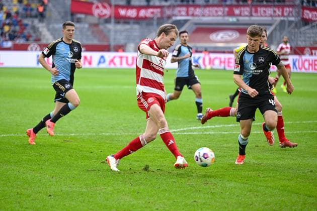 03.05.2024, Fussball, 2. Bundesliga, 32. Spieltag Saison 2023 2024, Fortuna Düsseldorf - 1. FC Nuernberg, Vincent Vermeij (Fortuna Düsseldorf) erzielt das Tor zum 1:0. xRHR-FOTO TKx