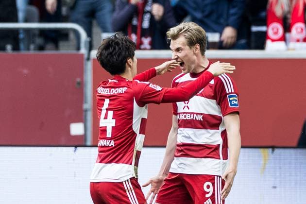 2. Fussball Bundesliga: Fortuna Düsseldorf 1895 - 1. FC Nürnberg; 03.05.2024 Jubel zum 2:0 durch Vincent Vermeij (Fortuna Düsseldorf, 9) Ao Tanaka (Fortuna Düsseldorf, 4) 2. Fussball Bundesliga: Fortuna Düsseldorf 1895 - 1. FC Nürnberg, Düsseldorf, Merkur Spiel-Arena DFL REGULATIONS PROHIBIT ANY USE OF PHOTOGRAPHS AS IMAGE SEQUENCES AND OR QUASI-VIDEO.