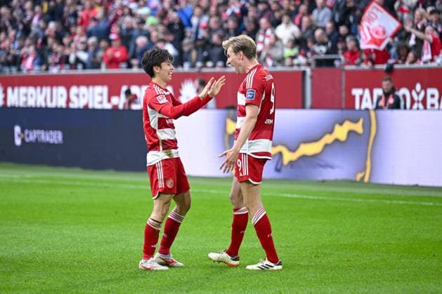 03.05.2024, Fussball, 2. Bundesliga, 32. Spieltag Saison 2023 2024, Fortuna Düsseldorf - 1. FC Nuernberg, Vincent Vermeij (Fortuna Düsseldorf) freut sich über das Tor zum 2:0. xRHR-FOTO TKx