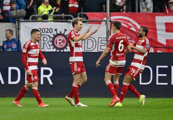 Jubel 1:0 v.li., Christos Tzolis (Fortuna Duesseldorf), Vincent Vermeij (Fortuna Duesseldorf), Yannik Engelhardt (Fortuna Duesseldorf), Emmanuel Iyoha (Fortuna Duesseldorf) 03.05.2024, Fussball 2. Bundesliga, 32. Spieltag, Saison 2023 2024 Fortuna Düsseldorf - 1. FC Nürnberg Düsseldorf Nordrhein Westfalen Deutschland