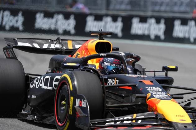 03.05.2024, Miami International Autodrome, Miami, Formula 1 Crypto.com Miami Grand Prix,im Bild Max Verstappen (NLD), Oracle Red Bull Racing Defodi-506_20240503_hbr_2187