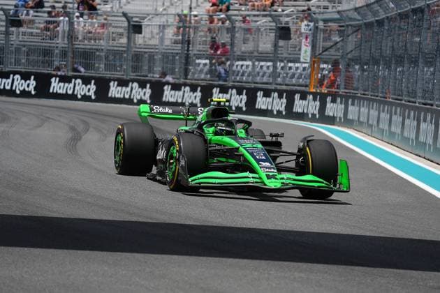 03.05.2024, Miami International Autodrome, Miami, Formula 1 Crypto.com Miami Grand Prix,im Bild Zhou Guanyu (CHN), Stake F1 Team Kick Sauber Defodi-506_20240503_hbr_2286