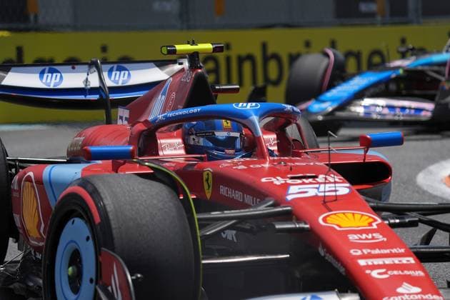 03.05.2024, Miami International Autodrome, Miami, Formula 1 Crypto.com Miami Grand Prix,im Bild Carlos Sainz Jr. (ESP), Scuderia Ferrari HP Defodi-506_20240503_hbr_3855