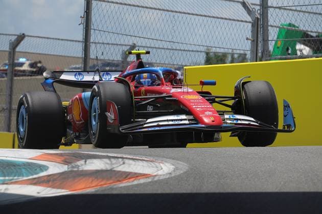 Formula 1 Crypto.com Miami Grand Prix 03.05.2024, Miami International Autodrome, Miami, Formula 1 Crypto.com Miami Grand Prix,im Bild Carlos Sainz Jr. (ESP), Scuderia Ferrari HP