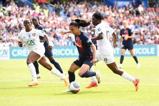 Sakina KARCHAOUI (PSG) lors de la finale de la Coupe de France FÃ minine 2024 opposant le Paris Saint Germain au FC Fleury 91 au Stade de la Mosson, a Montpellier le 4 mai 2024. FOOTBALL : PSG vs. FC Fleury 91 - Finale Coupe de France Feminine - 04 05 2024 ValentinaClaret Panoramic 