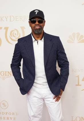 LOUISVILLE, KY - MAY 04: Nathan Morris of Boyz II Men walks the red carpet before the 150th running of the Kentucky Derby on May 4, 2024, at Churchill Downs in Louisville, Ky. (Photo by Jeff Moreland Icon Sportswire) HORSE RACING: MAY 04 Kentucky Derby EDITORIAL USE ONLY Icon168240504010