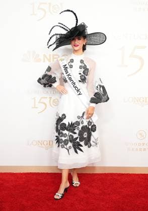 LOUISVILLE, KY - MAY 04: Miss Kentucky Mallory Hudson walks the red carpet before the 150th running of the Kentucky Derby on May 4, 2024, at Churchill Downs in Louisville, Ky. (Photo by Jeff Moreland Icon Sportswire) HORSE RACING: MAY 04 Kentucky Derby EDITORIAL USE ONLY Icon168240504015