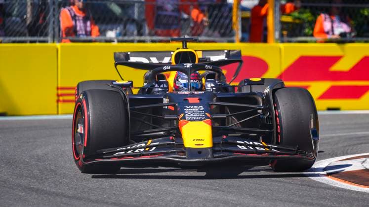 4th May 2024; Miami International Autodrome, Miami, Florida, USA; Formula 1 Crypto.com Miami Grand Prix 2024; Qualifying Day; Max Verstappen of the Netherlands driving the number 1 Oracle Red Bull Racing car on the track during the Q1 qualifying session.  ActionPlus12638854 DouglasxMurray