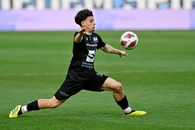 IsmaÃ«l Gharbi, SLO, Grasshopper Club Zürich - FC Stade Lausanne Ouchy, Super League, Fussball, 04.05.2024