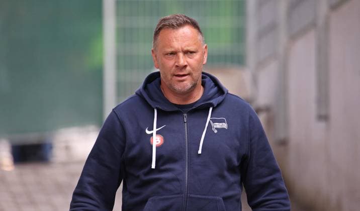 05.05.2024, Fussball, Herren, 2. Bundesliga, Saison 2023 2024, SV 07 Elversberg - Hertha BSC Berlin, Trainer Pal Dardai (Hertha BSC) Elversberg Ursapharm-Arena an der Kaiserlinde Saarland Deutschland (DE)