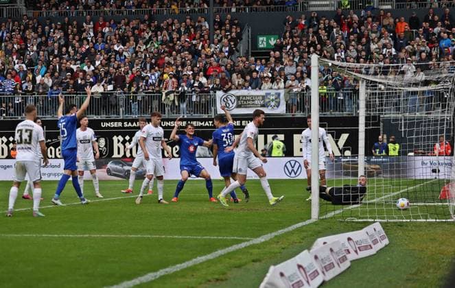 05.05.2024, Fussball, Herren, 2. Bundesliga, Saison 2023 2024, SV 07 Elversberg - Hertha BSC Berlin, Ibrahim Maza (Hertha BSC) erzielt das Tor zum 1:1 Elversberg Ursapharm-Arena an der Kaiserlinde Saarland Deutschland (DE)