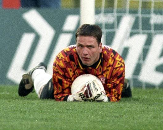 Fortuna Duesseldorf TW Georg Koch Aktion mit Ball 15.5.1995 Â *** Fortuna Duesseldorf TW Georg Koch Action with ball 15 5 1995 Â HM