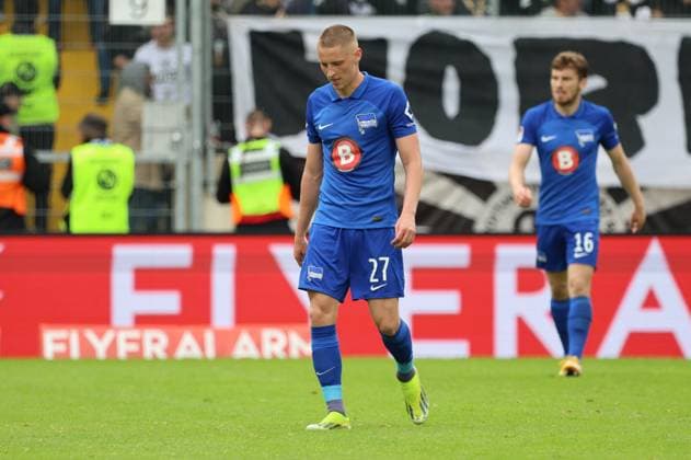 05.05.2024, Fussball, Herren, 2. Bundesliga, Saison 2023 2024, SV 07 Elversberg - Hertha BSC Berlin, Palko Dardai (Hertha BSC) enttäuscht Elversberg Ursapharm-Arena an der Kaiserlinde Saarland Deutschland (DE)