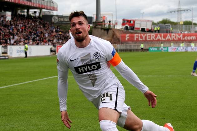 05.05.2024, xmohx, Fussball 2.Bundesliga, SV Elversberg - Hertha BSC Berlin emspor, v.l. Torjubel nach dem Tor zum celebrating the goal celebrate 2:1 durch Luca Schnellbacher (SV Elversberg) (DFL DFB REGULATIONS PROHIBIT ANY USE OF PHOTOGRAPHS as IMAGE SEQUENCES and or QUASI-VIDEO) Elversberg