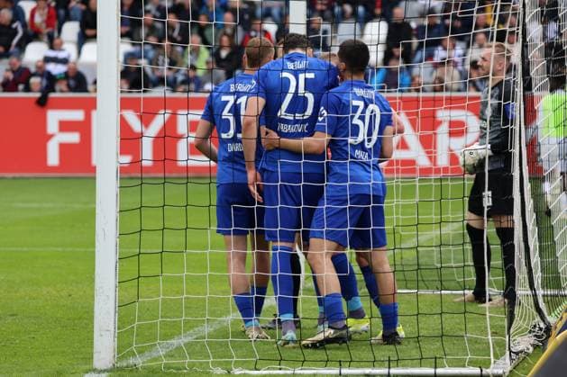05.05.2024, Fussball, Herren, 2. Bundesliga, Saison 2023 2024, SV 07 Elversberg - Hertha BSC Berlin, Torjubel zum 2:2, Torschütze: Palko Dardai (Hertha BSC) Elversberg Ursapharm-Arena an der Kaiserlinde Saarland Deutschland (DE)