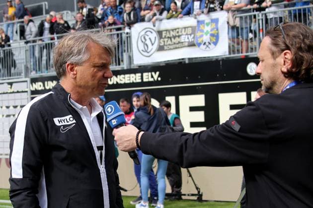 05.05.2024, xmohx, Fussball 2.Bundesliga, SV Elversberg - Hertha BSC Berlin emspor, v.l. Trainer Horst Steffen (SV Elversberg) im TV Interview ARD (DFL DFB REGULATIONS PROHIBIT ANY USE OF PHOTOGRAPHS as IMAGE SEQUENCES and or QUASI-VIDEO) Elversberg