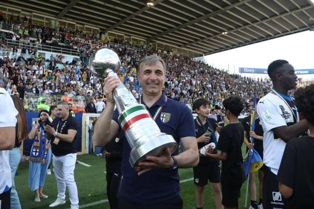 Fabio Pecchia Coach (Parma) during the Italian Serie B match between Parma 1-1 Cremonese at Ennio Tardini Stadium on May 05, 2024 in Parma, Italy. Noxthirdxpartyxsales  (252207038)