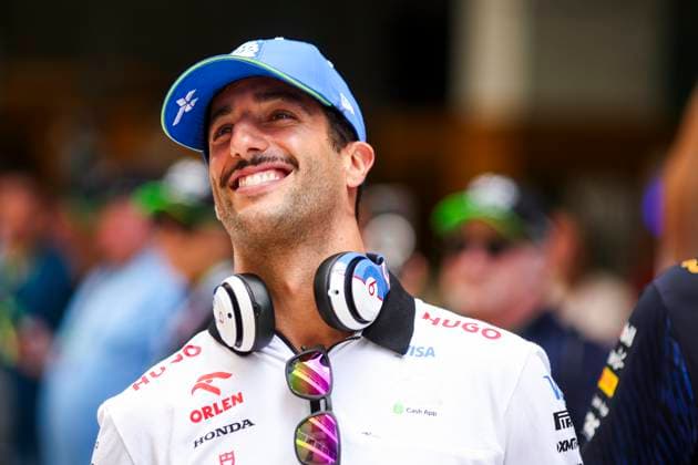 RICCIARDO Daniel (aus), Visa Cash App RB F1 Team VCARB 01, portrait during the Formula 1 Crypto.com Miami Grand Prix 2024, 6th round of the 2024 Formula One World Championship, WM, Weltmeisterschaft from May 3 to 5, 2024 on the Miami International Autodrome, in Miami, United States of America - F1 - MIAMI GRAND PRIX 2024 DPPI Panoramic  240505_R06_MIAMI_DP_EA018805