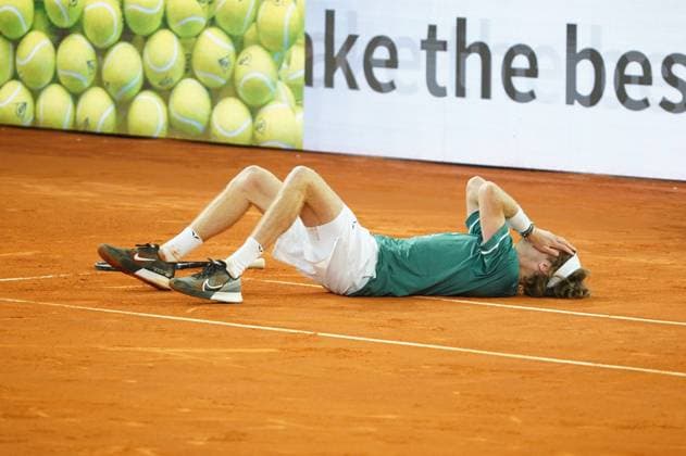 Felix Auger-Aliassime and Jannik Sinner during Finals Masters Series Madrid in Madrid on Sunday, May 5 2024 Cordon Press 