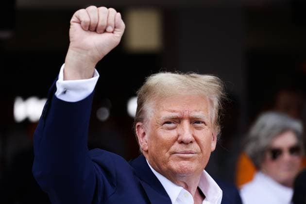 Donald Trump At F1 Miami Grand Prix 2024 Donald Trump, 45th President of the United States, before the Formula 1 Miami Grand Prix at Miami International Autodrome in Miami, United States on May 5, 2024. Miami United States  Copyright: xJakubxPorzyckix originalFilename:porzycki-donaldtr240505_npEjL.jpg