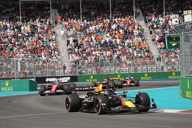 Formula 1 Crypto.com Miami Grand Prix 05.05.2024, Miami International Autodrome, Miami, Formula 1 Crypto.com Miami Grand Prix,im Bild Max Verstappen (NLD), Oracle Red Bull Racing, Charles Leclerc (MCO), Scuderia Ferrari HP, Oscar Piastri (AUS), McLaren F1 Team, Carlos Sainz Jr. (ESP), Scuderia Ferrari HP