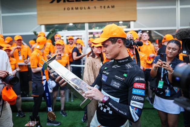 NORRIS Lando (gbr), McLaren F1 Team MCL38, portrait first win celebration during the Formula 1 Crypto.com Miami Grand Prix 2024, 6th round of the 2024 Formula One World Championship, WM, Weltmeisterschaft from May 3 to 5, 2024 on the Miami International Autodrome, in Miami, United States of America - F1 - MIAMI GRAND PRIX 2024 DPPI Panoramic  240506_R06_MIAMI_DP_AV6_1124