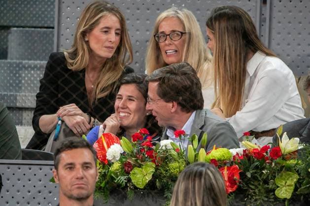 May 5, 2024, Madrid, Spain: JosÃˆ Luis MartÃanez Almeida, mayor of Madrid and his wife Teresa Urquijo seen during the Mutua Madrid Open men s final tennis match between Felix Auger-Aliassime of Canada and Andrey Rublev of Russia at Caja Magica stadium. The Russian tennis player Andrey Rublev has been proclaimed champion of the Madrid Masters 1000 after beating the Canadian Felix Auger-Aliassime in the final with sets of 4-6, 7-5, 7-5. Madrid Spain - ZUMAs197 20240505_aaa_s197_209 Copyright: xDavidxCanalesx