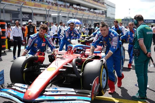 Formula 1 Crypto.com Miami Grand Prix 05.05.2024, Miami International Autodrome, Miami, Formula 1 Crypto.com Miami Grand Prix,im Bild Carlos Sainz Jr. (ESP), Scuderia Ferrari HP