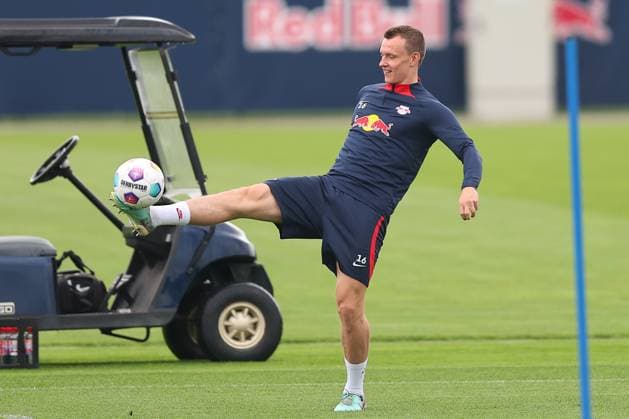 RB Leipzig Training 1. Bundesliga Leipzig, 07.05.2024, Trainingszentrum am Cottaweg, Saison 2023 2024, Fußball, Männer, 1. Bundesliga , RB Leipzig Training , Im Bild: Lukas Klostermann ,