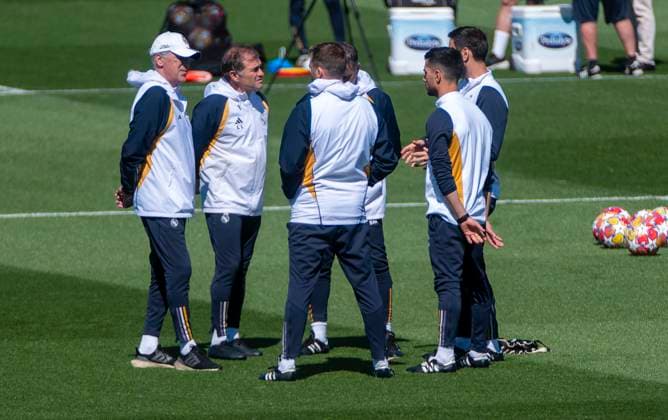 07.05.2024, Fussball UEFA Championsleague 2023 2024: 1 Tag vor dem Halbfinale, Real Madrid - FC Bayern München, Training Session Real Madrid am Trainingsgelände von Real. li: Trainer Carlo Ancelotti (Real Madrid)