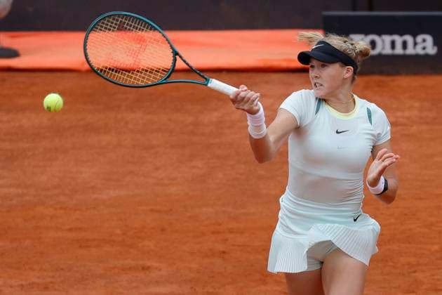 May 7, 2024, Rome, Lazio, Italy: Mirra Andreeva is playing during the WomenÃ¢â‚¬â ¢s Singles first round match against Paula Badosa (ESP) on day two of the Internazionali BNL D Italia 2024 at Foro Italico on May 07, 2024 in Rome, Italy. Rome Italy - ZUMAl131 20240507_zsp_l131_011 Copyright: xCiroxDexLucax