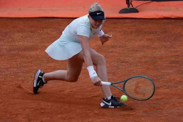 May 7, 2024, Rome, Lazio, Italy: Mirra Andreeva is playing during the WomenÃ¢â‚¬â ¢s Singles first round match against Paula Badosa (ESP) on day two of the Internazionali BNL D Italia 2024 at Foro Italico on May 07, 2024 in Rome, Italy. Rome Italy - ZUMAl131 20240507_zsp_l131_022 Copyright: xCiroxDexLucax