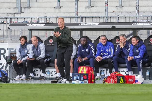07.05.2024, Fussball, Saison 2023 2024, 2. Bundesliga, 32. Spieltag, VfL Osnabrück - FC Schalke 04, Cheftrainer Karel Geraerts (FC Schalke 04) Hamburg Stadion am Millerntor Hamburg Deutschland xRHR-FOTO TRx