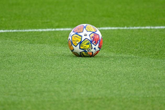 A detail view of match ball prior to during the UEFA Champions League match between Paris Saint Germain and Borussia Dortmund at Parc Des Princes on May 07, 2024 in Paris, France. ( Photo by federico pestellini panoramic ) - FOOTBALL : PSG vs Borussia Dortmund - Ligue des Champions - 07 05 2024 FedericoPestellini Panoramic 