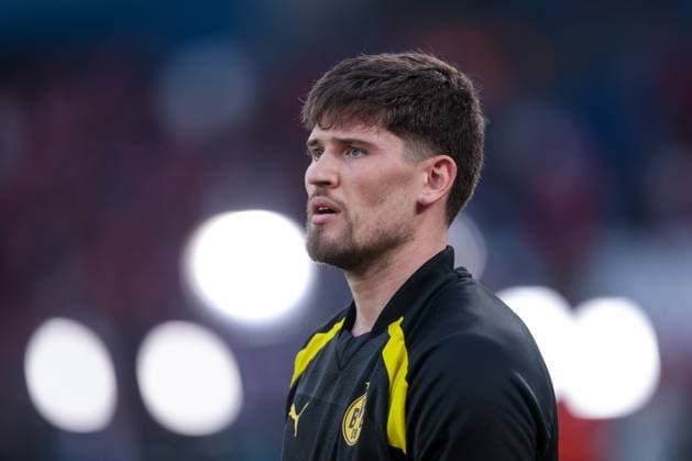 07.05.2024, Fussball, Saison 2023 2024, UEFA Champions League, Halbfinale, Paris Saint-Germain - Borussia Dortmund, Torwart Gregor Kobel (Borussia Dortmund), Paris Parc de Princes Paris Frankreich xRHR-FOTO DEx Copyright: DennisxEwert RHR-FOTOx RHR-FOTO DE