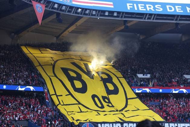 PSG - DORTMUND PHOTOPQR LE PARISIEN Le Parisien Arnaud Journois ; PARIS ; 07 05 2024 ; FOOTBALL , LIGUE DES CHAMPIONS UEFA , DEMI FINALE RETOUR , 07 05 2024 , PARIS , PARC DES PRINCES PARIS SG - BORUSSIA DORTMUND Tifo. PHOTO LE PARISIEN ARNAUD JOURNOIS - France, Paris May 7, 2024 PSG vs Dortmund: Champions League PARIS France  Copyright: xPHOTOPQR LExPARISIEN MAXPPPxLexParisienx xArnaudxJournoisx 20240507LPA0549 20240507LPA0549