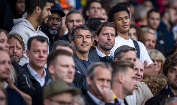 Paris, France. 7th Mai 2024. Karl-Heinz Riedle und Roman Weidenfeller (BVB) Paris Saint-Germain - Borussia Dortmund 07.05.2024