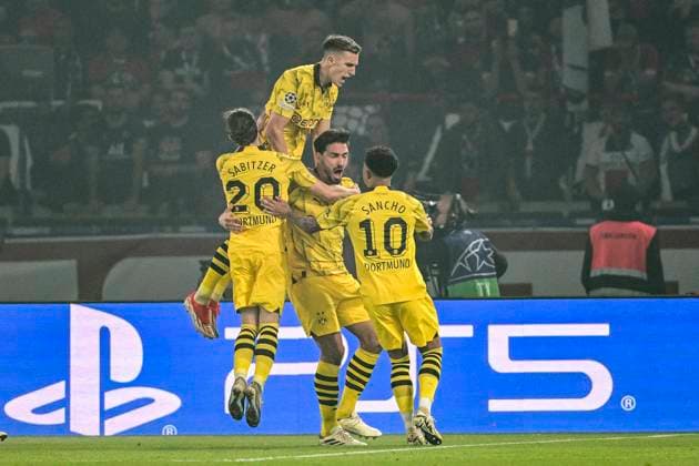 Torjubel zum 0:1 durch Mats Hummels 15 (Borussia Dortmund), Paris Saint-Germain vs. Borussia Dortmund, Fussball, Champions League, Halbfinale, 07.05.2024 Paris Nordrhein-Westfalen Frankreich