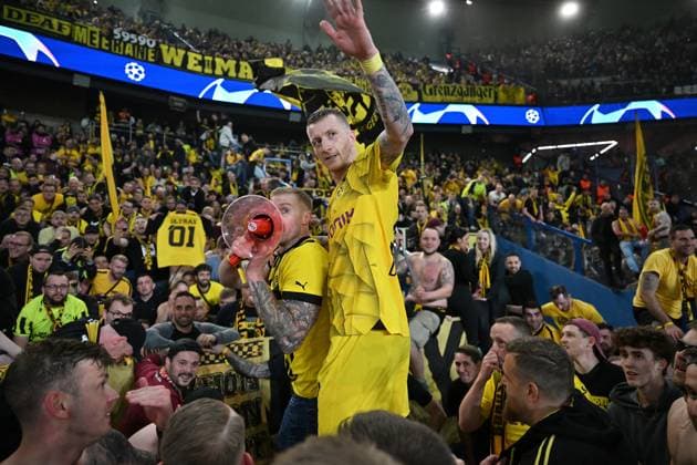 07.05.2024, xjrdrx, Fussball UEFA Champions League, Paris St.Germain - Borussia Dortmund emspor, v.l. Jubel Freude über ueber den Sieg und den Einzug in das Finale der Champions League bei Borussia Dortmund Marco Reus (Borussia Dortmund) (DFL DFB REGULATIONS PROHIBIT ANY USE OF PHOTOGRAPHS as IMAGE SEQUENCES and or QUASI-VIDEO) Paris