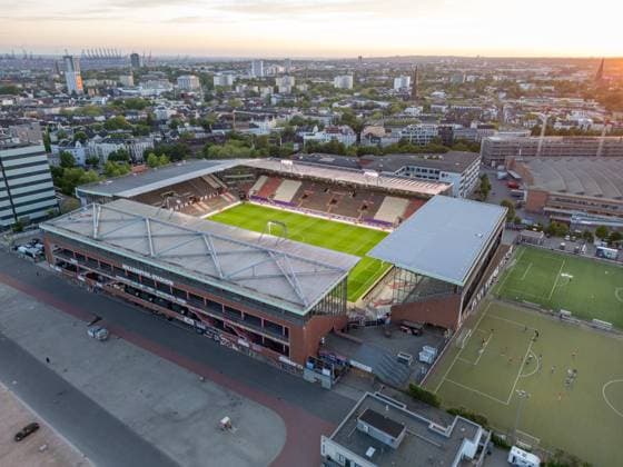 2. Bundesliga - VfL Osnabrück - FC Schalke 04 am 07.05.2024 am Millerntor-Stadion in Hamburg Luftaufnahme des Millerntor-Stadion in Hamburg St. Pauli.