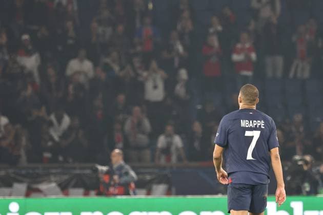 Psg - Dortmund PHOTOPQR LE PARISIEN Fred Dugit ; Paris ; 07 05 2024 ; Parc des princes (Paris XVIe), le 7 mai 2024 1 2 finale retour de ligue des champions Psg - Dortmund Déception de Kylian Mbappé. Photo LP Fred Dugit 1 2 final return of the Champions League