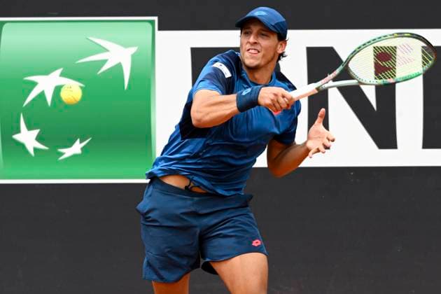 Luciano Darderi of Italy in action during the match against Denis Shapovalov of Canada at the Internazionali BNL d Italia 2024 tennis tournament at Foro Italico in Rome, Italy on May 8, 2024. antoniettaxbaldassarre