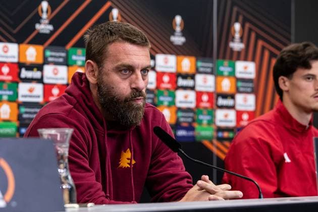AS Roma, Pressekonferenz; 08.05.2024 Daniele De Rossi (AS Roma, Cheftrainer) Bayer 04 Leverkusen, Pressekonferenz zum Spiel der UEFA Europa League: Bayer 04 Leverkusen - AS Roma; BayArena, Leverkusen; 08.05.2024 Copyright: xBEAUTIFULxSPORTS Buriakovx
