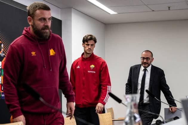 AS Roma, Pressekonferenz; 08.05.2024 Mile Svilar (AS Roma, 99) Bayer 04 Leverkusen, Pressekonferenz zum Spiel der UEFA Europa League: Bayer 04 Leverkusen - AS Roma; BayArena, Leverkusen; 08.05.2024 Copyright: xBEAUTIFULxSPORTS Buriakovx