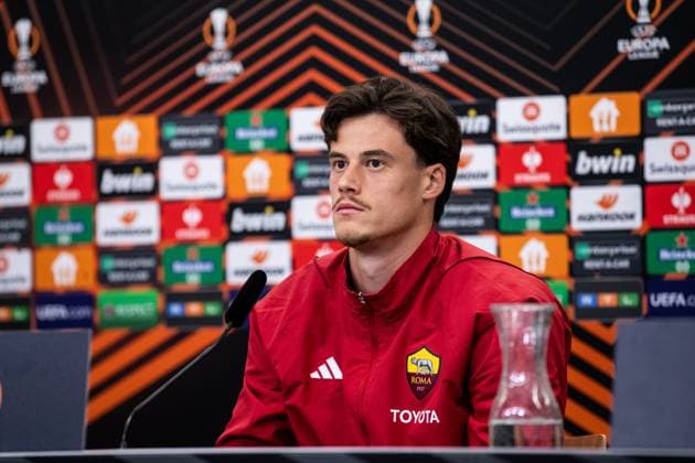 AS Roma, Pressekonferenz; 08.05.2024 Mile Svilar (AS Roma, 99) Bayer 04 Leverkusen, Pressekonferenz zum Spiel der UEFA Europa League: Bayer 04 Leverkusen - AS Roma; BayArena, Leverkusen; 08.05.2024 Copyright: xBEAUTIFULxSPORTS Buriakovx