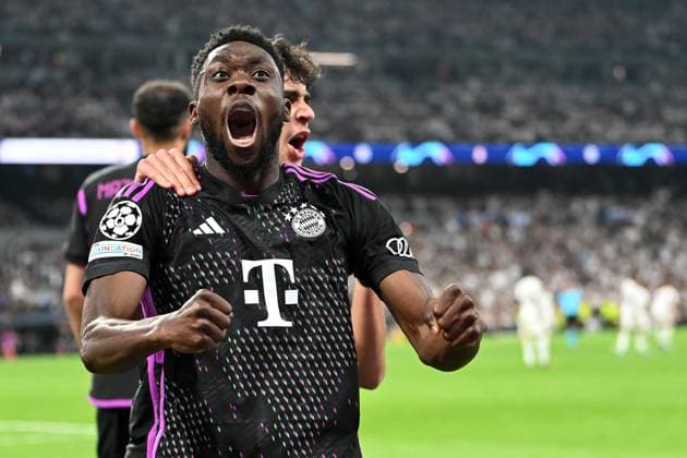 Sport Bilder des Tages Madrid, Estadio Santiago Bernabeu, 08.05.24, GER, Herren, UEFA Champions League, Saison 2023-2024, Halbfinale, Real Madrid CF - FC Bayern Muenchen Bild: Alphonso DAVIES (Muenchen) jubelt nach seinem Tor zum 0:1 Only for editorial use! UEFA regulations prohibit any use of photographs as image sequences and or quasi-video. Spanien