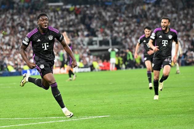 Madrid, Estadio Santiago Bernabeu, 08.05.24, GER, Herren, UEFA Champions League, Saison 2023-2024, Halbfinale, Real Madrid CF - FC Bayern Muenchen Bild: Alphonso DAVIES (Muenchen) jubelt nach seinem Tor zum 0:1 Only for editorial use! UEFA regulations prohibit any use of photographs as image sequences and or quasi-video. Spanien