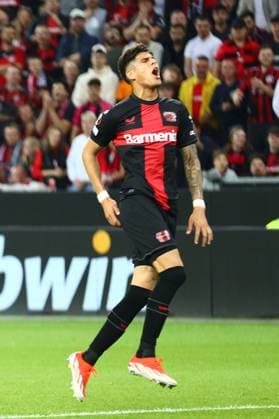 Bayer 04 Leverkusen vs. AS Roma, Fussball, Europa League, Halbfinale, Rueckspiel, 09.05.2024 Torchance fuer Exequiel Palacios (Bayer 04 Leverkusen) Leverkusen NRW Deutschland